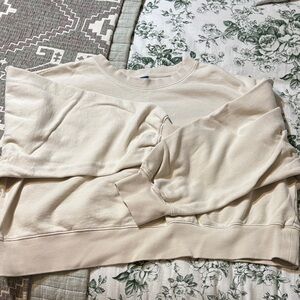 Old Navy Women's Cream Sweatshirt